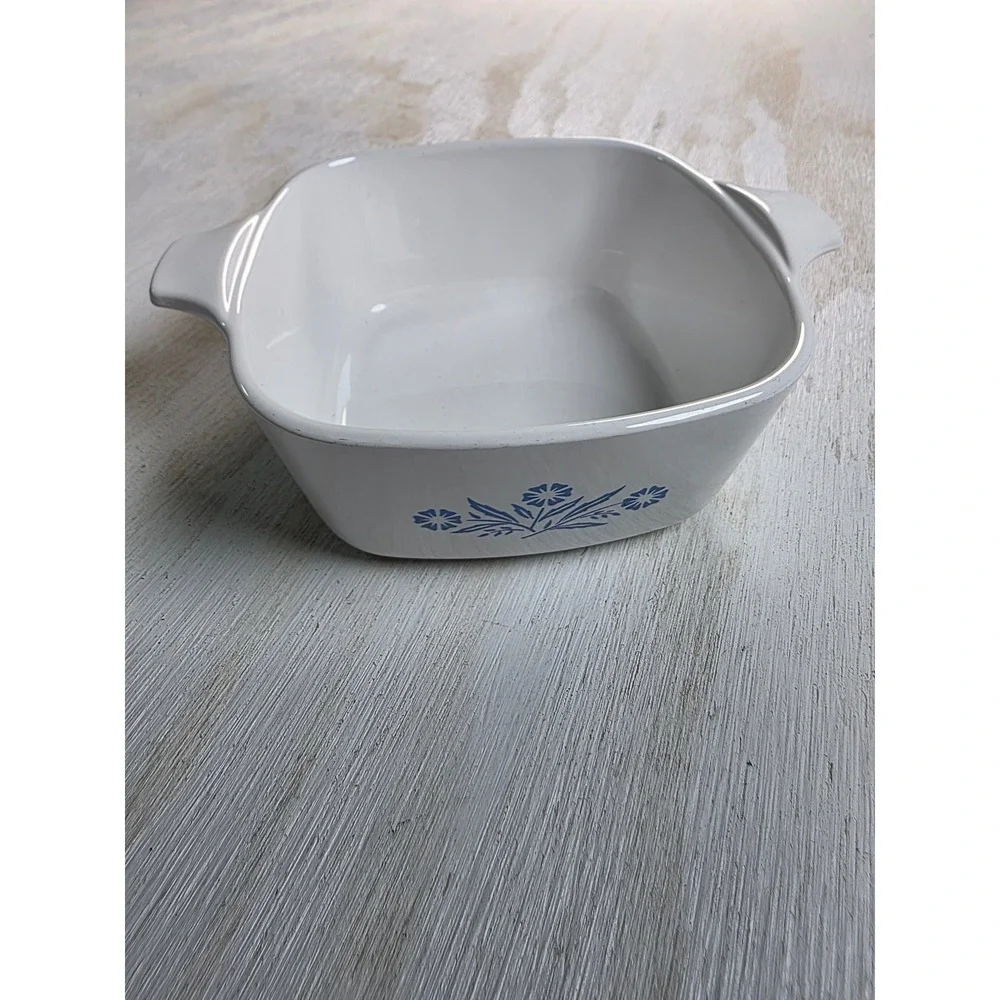 Vintage Corning Ware P-43-B Blue Cornflower 2 3/4 Cup Casserole Dish USA Made